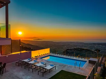Villa Nektar  mit privatem Pool, Maison 5 personnes à Agia Marina - Photo 6