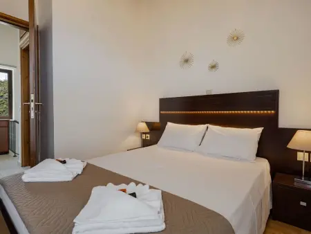 Villa Nektar  mit privatem Pool, Maison 5 personnes à Agia Marina - Photo 17