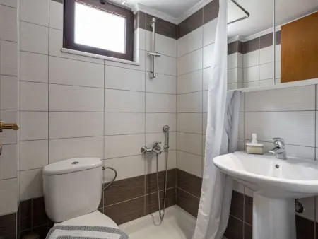 Villa Nektar  mit privatem Pool, Maison 5 personnes à Agia Marina - Photo 23