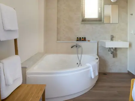 Haus in Agia Marina mit Außenpool, Maison 9 personnes à Agia Marina - Photo 17