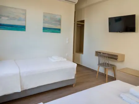 Haus in Agia Marina mit Außenpool, Maison 9 personnes à Agia Marina - Photo 22