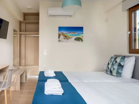 Haus in Agia Marina mit Außenpool, Maison 9 personnes à Agia Marina - Photo 24