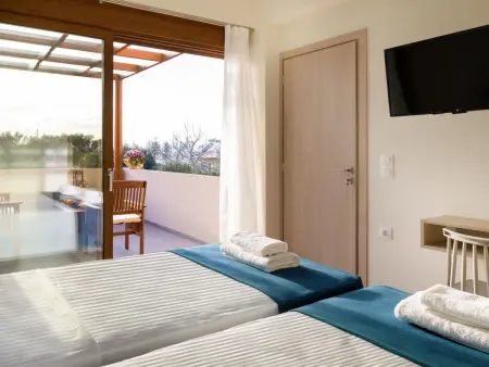 Haus in Agia Marina mit Außenpool, Maison 9 personnes à Agia Marina - Photo 25