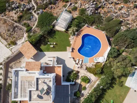 Luxuriöse Villa in Strandnähe mit Blick auf den privaten Pool - Photo 14