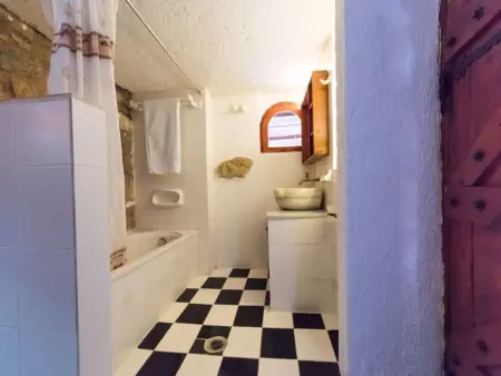 in Mavrikiano mit privatem Pool, Maison 6 personnes à Plaka - Photo 8