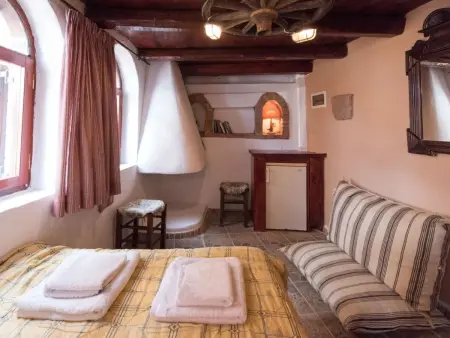 in Mavrikiano mit privatem Pool, Maison 6 personnes à Plaka - Photo 12
