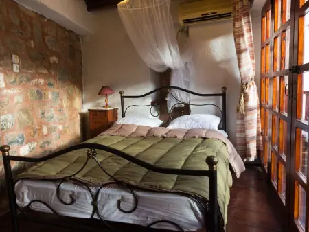 in Mavrikiano mit privatem Pool, Maison 6 personnes à Plaka - Photo 22