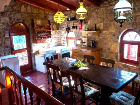 in Mavrikiano mit privatem Pool, Maison 6 personnes à Plaka - Photo 25