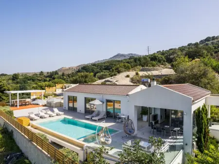 Villa White Harmony 6km vom Strand entfernt mit, Maison 8 personnes à Georgioupoli - Photo 8
