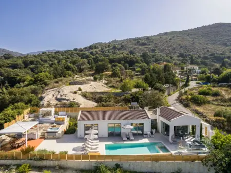Villa White Harmony 6km vom Strand entfernt mit, Maison 8 personnes à Georgioupoli - Photo 9