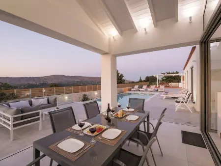 Villa White Harmony 6km vom Strand entfernt mit, Maison 8 personnes à Georgioupoli - Photo 22