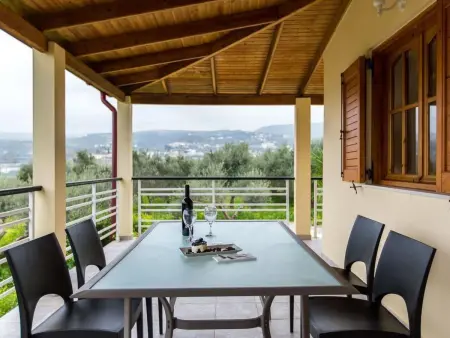 Großes Ferienhaus in Arkadi mit Großer Terrasse - Photo 24