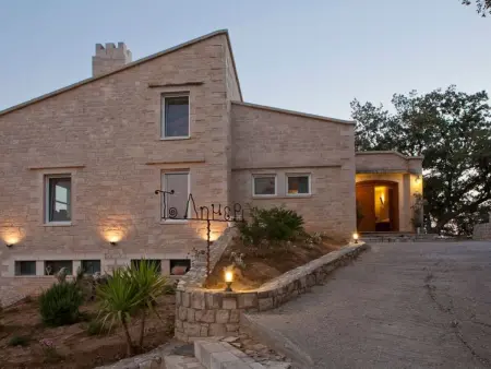 Villa aus Stein mit privatem Pool und BBQ-Bereich - Photo 9