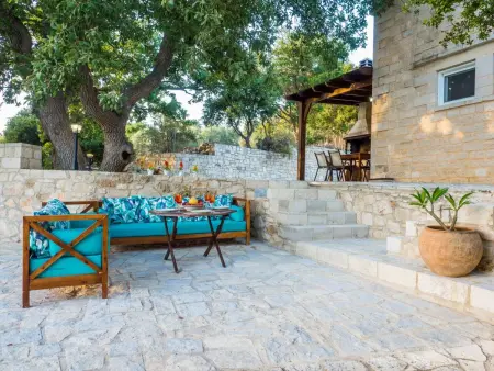 Villa aus Stein mit privatem Pool und BBQ-Bereich - Photo 14