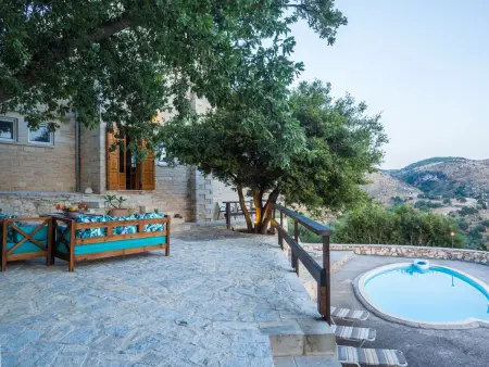Villa aus Stein mit privatem Pool und BBQ-Bereich - Photo 16