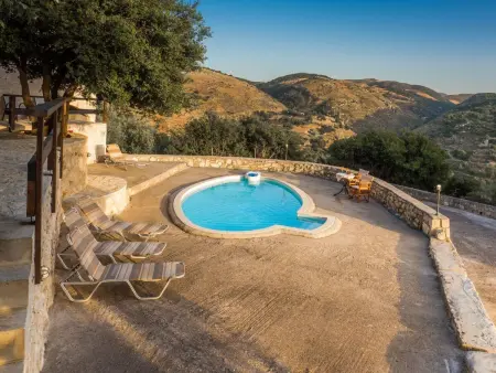 Villa aus Stein mit privatem Pool und BBQ-Bereich - Photo 25