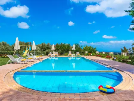 Familienvilla mit privatem Pool, Spielplatz und, Maison 13 personnes à Adele - Photo 12