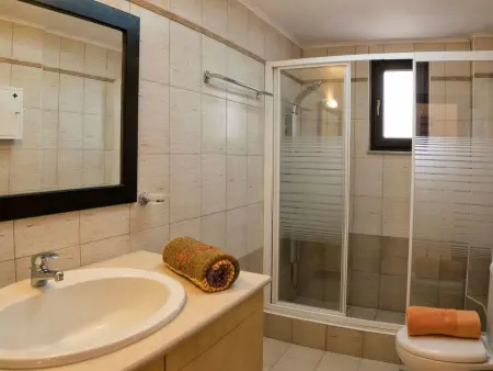 Familienvilla mit privatem Pool, Spielplatz und, Maison 13 personnes à Adele - Photo 23