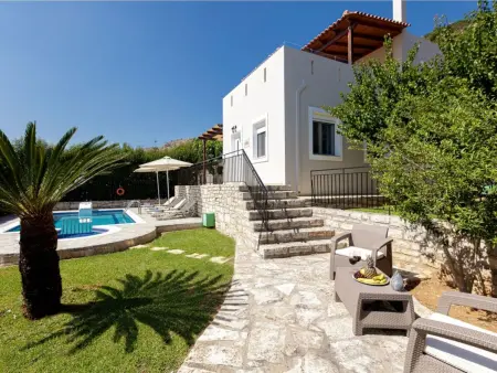 Familienvilla mit Pool, Garten, Spielplatz und BBQ - Photo 8