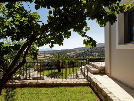 Familienvilla mit Pool, Garten, Spielplatz und BBQ - Photo 11