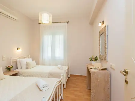 Familienvilla mit Pool, Garten, Spielplatz und BBQ - Photo 26