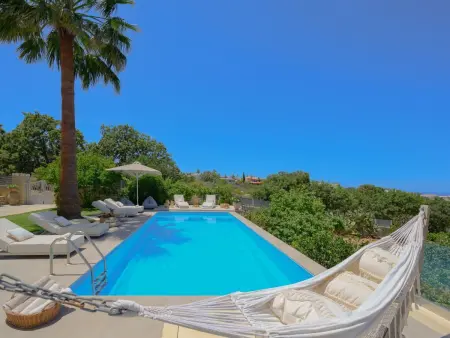 Villa mit Infinity-Pool und BBQ, Nähe zum Strand - Photo 9