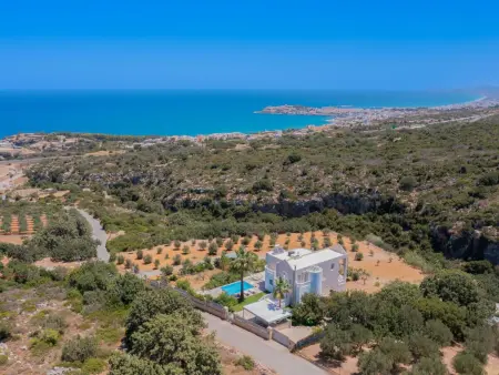 Villa mit Infinity-Pool und BBQ, Nähe zum Strand - Photo 11