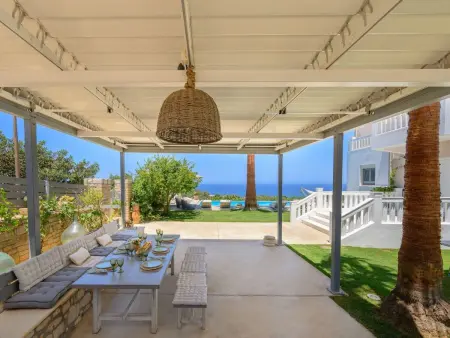 Villa mit Infinity-Pool und BBQ, Nähe zum Strand - Photo 18