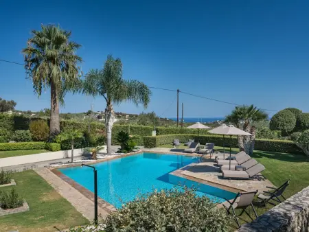 Villa mit Pool, Spielplatz, Pingpong und Grillplatz - Photo 7