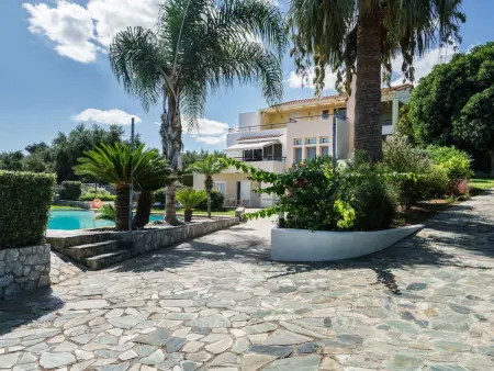 Villa mit Pool, Spielplatz, Pingpong und Grillplatz - Photo 14