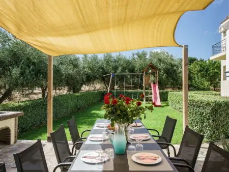 Villa mit Pool, Spielplatz, Pingpong und Grillplatz - Photo 17