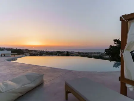Villa mit Meerblick und privatem Pool, BBQ 1,5km vom Strand entfernt - Photo 1