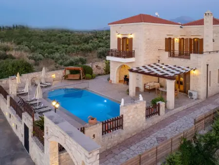 Familienfreundliche Villa mit Pool, BBQ, Kinderb - Photo 14