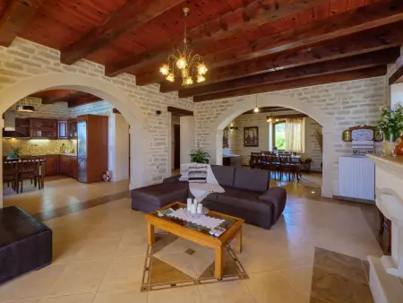 Familienfreundliche Villa mit Pool, BBQ, Kinderb - Photo 23