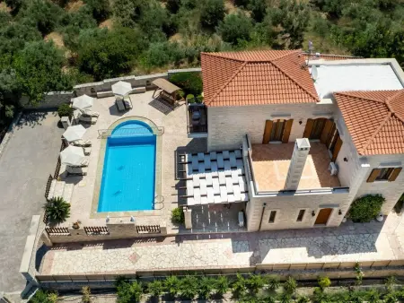 Familienfreundliche Villa mit Pool, BBQ, Kinderb - Photo 55