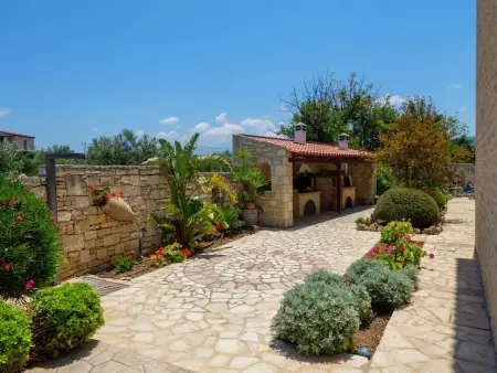 Familienfreundliche Villa mit Pool, BBQ, Kinderb - Photo 57