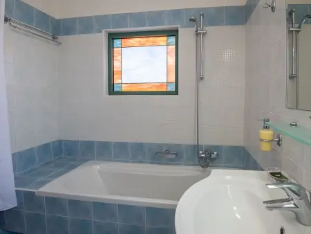 Neue Familienvillen mit 2 privaten Pools, Spielz - Photo 37