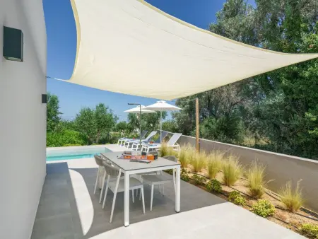 Neue moderne Villa Tessera mit privatem Pool und Grillplatz - Photo 12