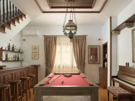Neu renovierte Familienvilla mit privatem Pool B - Photo 2