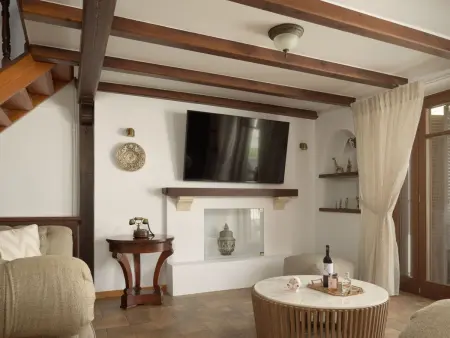 Neu renovierte Familienvilla mit privatem Pool B - Photo 13
