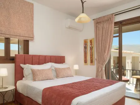 Neu renovierte Familienvilla mit privatem Pool B - Photo 21