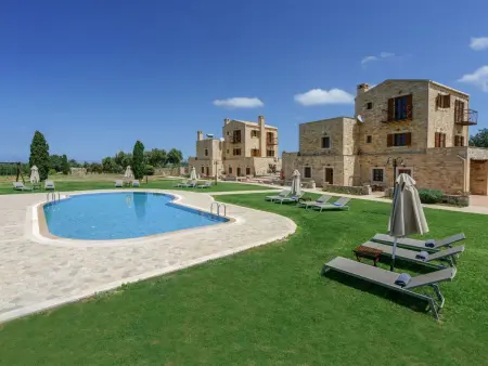 Villa  Arodamos  mit Garten, Grill und Terrasse, Maison 23 personnes à Adele - Photo 3