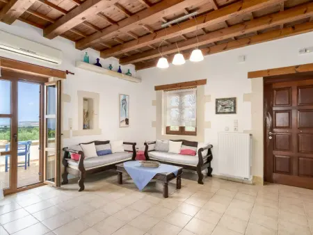 Villa  Arodamos  mit Garten, Grill und Terrasse, Maison 23 personnes à Adele - Photo 4