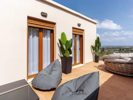 3-Schlafzimmer-Villa mit privatem Pool und Ladegerät für Elektroautos - Photo 18