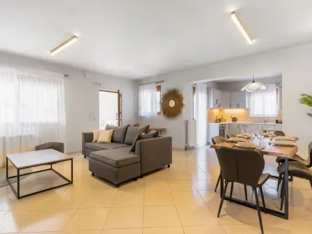3-Schlafzimmer-Villa mit privatem Pool und Ladegerät für Elektroautos - Photo 25