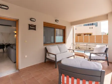 3-Schlafzimmer-Villa mit privatem Pool und Ladegerät für Elektroautos - Photo 41