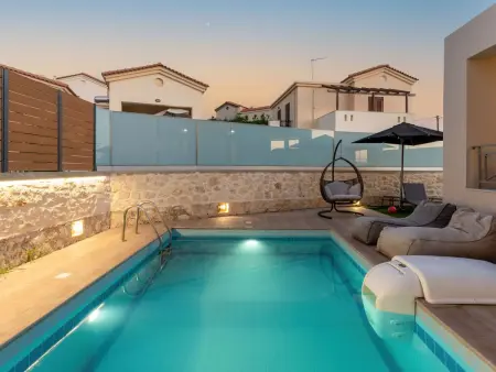 3-Schlafzimmer-Villa mit privatem Pool und Ladegerät für Elektroautos - Photo 46