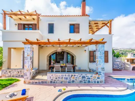 Wunderschönes Haus in Arkadi mit privatem Pool, Maison 5 personnes à Adele - Photo 2