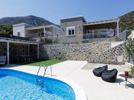 Haus in Vlichada mit tragbarem Barbecue, Maison 9 personnes à Roumeli - Photo 10
