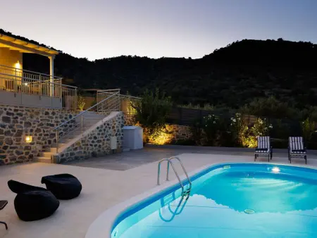 Haus in Vlichada mit tragbarem Barbecue, Maison 9 personnes à Roumeli - Photo 32